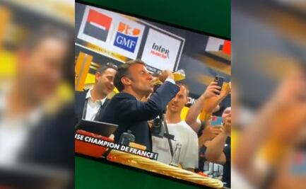 ¡Hasta el fondo! Macron muestra su amor… por la cerveza Corona