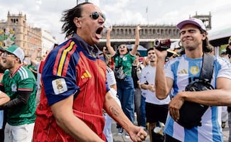 Con festejos masivos despiden el Mundial