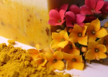 Los secretos mejor guardados de la cúrcuma en la belleza