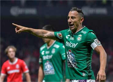 Andrés Guardado saldría del retiro; se encuentra registrado por León para el Clausura 2025