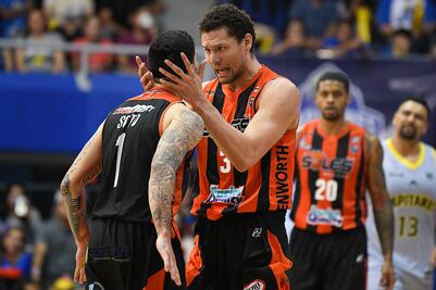 Soles gana de visita a Capitanes y aventaja en final de LNBP