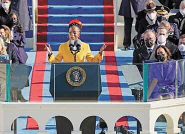 ¿Quién debe traducir a Amanda Gorman? Surge debate