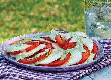 #RECETA ensalada de jitomate y queso con aderezo