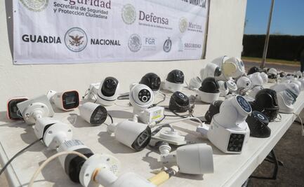 Retiran e inhabilitan 64 cámaras de videovigilancia clandestinas en Culiacán; hallan amplificador de internet y equipo de banda ancha