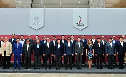 Peña Nieto se reúne en Toluca con gobernadores