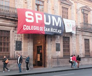 Sindicato de la UABJO se va a paro laboral indefinido 