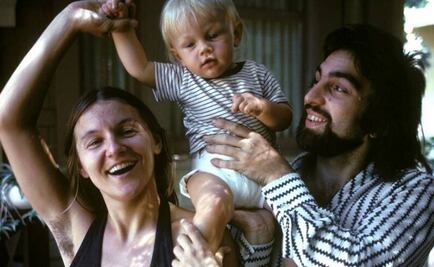 Axila de su madre le roba protagonismo al bebé DiCaprio