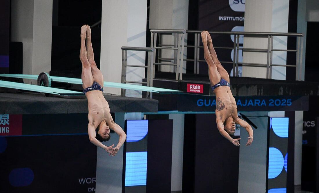 Osmar Olvera y Juan Manuel Celaya conquistan la medalla de oro en la Copa Mundial de Clavados 2025. FOTOS: Cortesía CONADE
