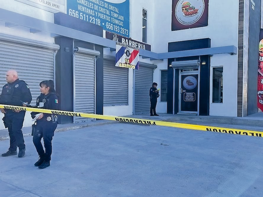 Este viernes se reportó una ejecución dentro de un restaurante en la colonia Morelos III. Foto: Especial