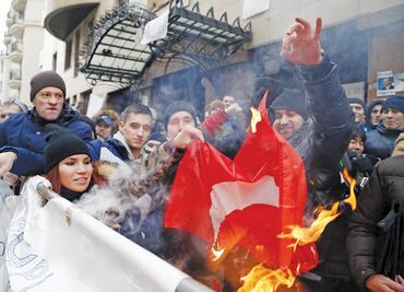 Rusia envía misiles de defensa aérea a Siria