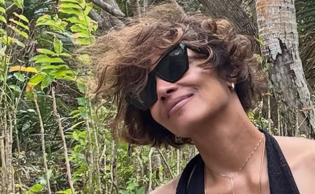 La actriz defiende que “se tiene que eliminar la vergüenza de hablar sobre la menopausia”. 
Instagram halleberry