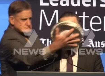 Autor del "pastelazo" explica por qué agredió a directivo