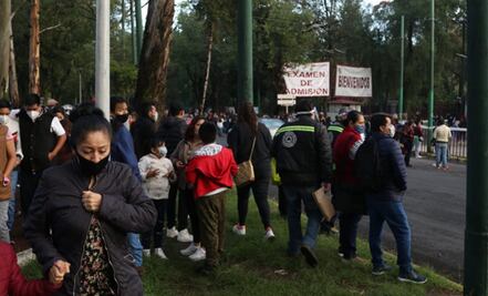 Rompen sana distancia en aplicación de examen para bachillerato