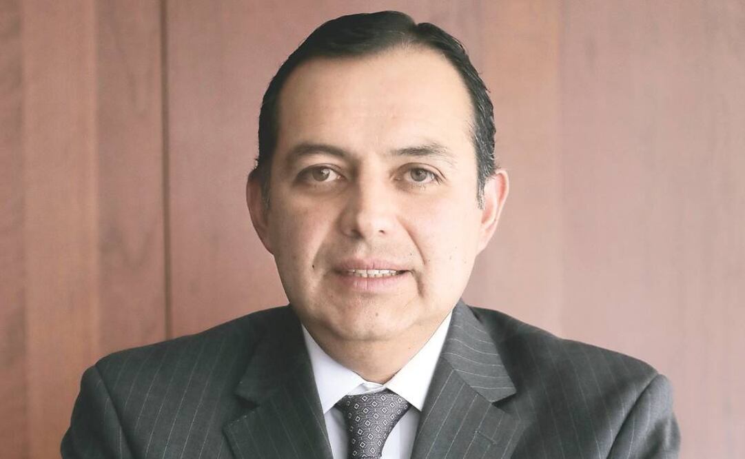 Presionan investigación. Ernesto Cordero afirmó que “si milito en el PAN o no, no es lo relevante, lo importante es que Ricardo Anaya está imputado en actos delictivos y se tiene que investigar” (LUCÍA GODINEZ. EL UNIVERSAL)