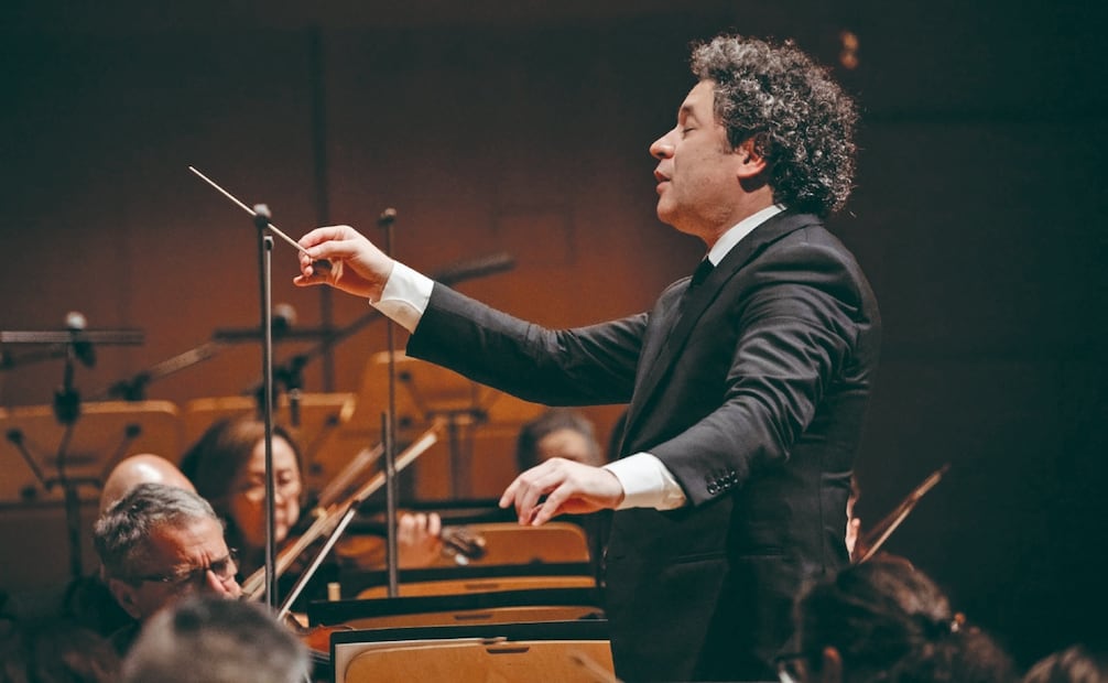 Con el director venezolano Gustavo Dudamel ha trabajado en proyectos como Revolución diamantina y Yanga. Foto: Facebook LA Phil