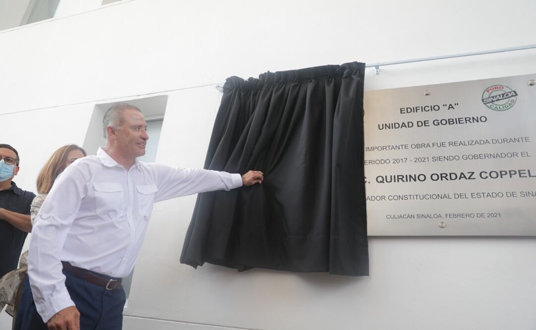 El gobernador inauguró en forma oficial el nuevo edificio que alberga dependencias estatales, ubicado a un costado del estadio de futbol de “Los Dorados”. Foto: Cortesía