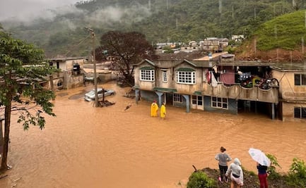 Habitantes de Chapula, Hidalgo, rechazan reubicación por lluvias; piden a Julio Menchaca obras para permanecer en la comunidad