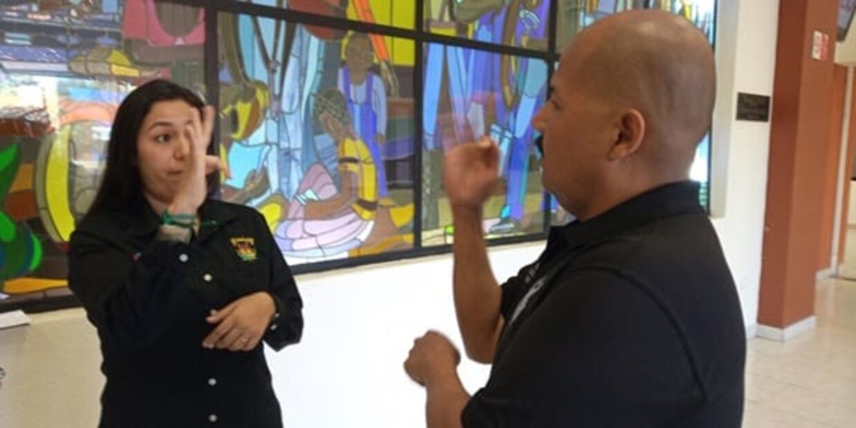 Equipan Universidad Autónoma de Sinaloa para estudiantes con necesidades especiales