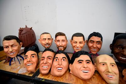 Máscaras de los mejores jugadores del mundo, hechas por manos mexicanas