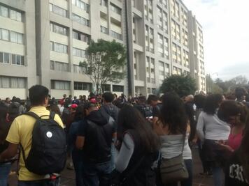 Anarquistas hacen mitin en Tlatelolco