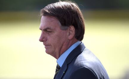 Bolsonaro mete reversa a decreto para dejar de pagar a empleados por coronavirus