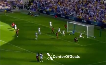 Santiago Giménez anota en amistoso con el AC Milan; así fue el gol del mexicano