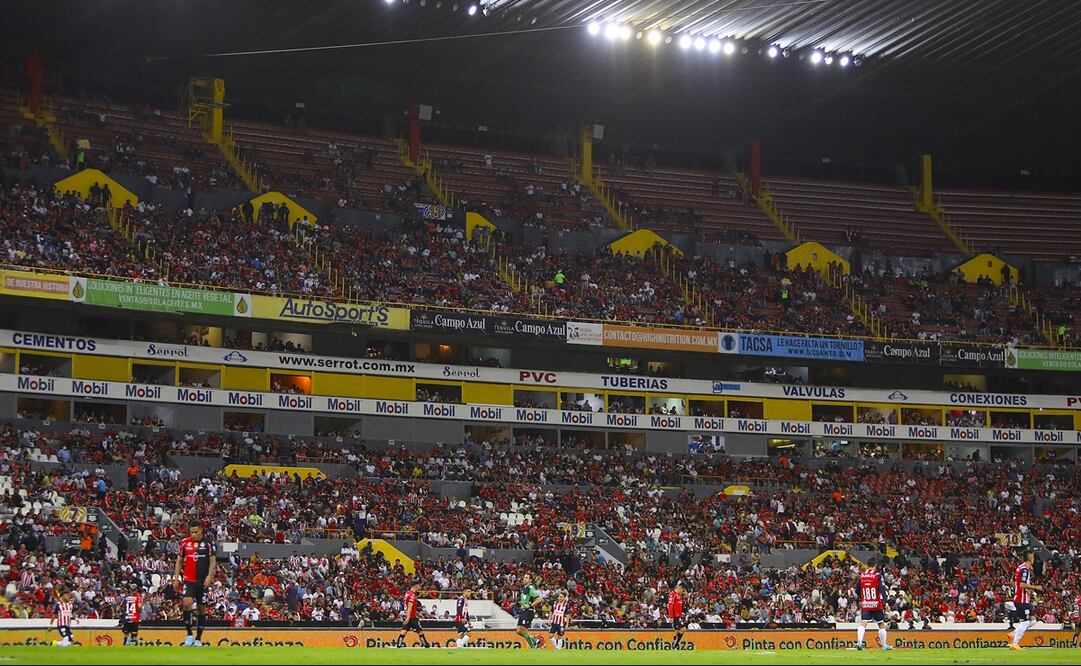 El Estadio Jalisco en el Clásico Tapatío - FOTO: Imago7