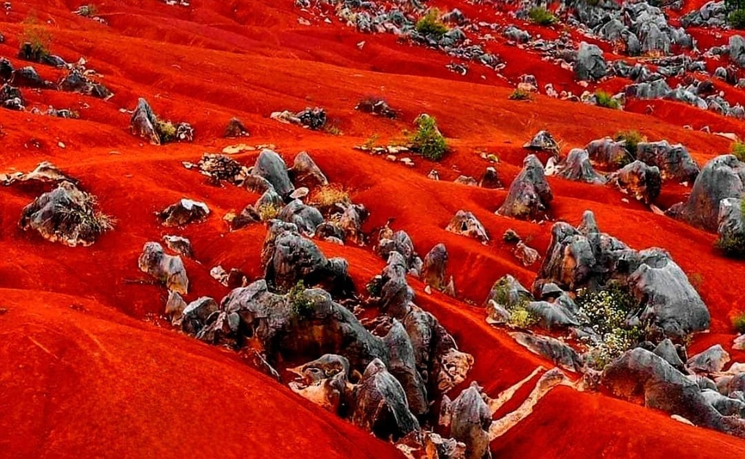 Existe un destino muy cerca de la CDMX que te hará sentir en Marte. Foto: Cortesía Karen Aggi. Instragram @karenaggi