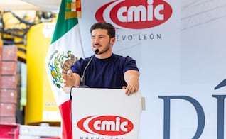 Gobierno de Nuevo León celebra inversión récord en infraestructura pública; Samuel García celebra el Día de la Santa Cruz