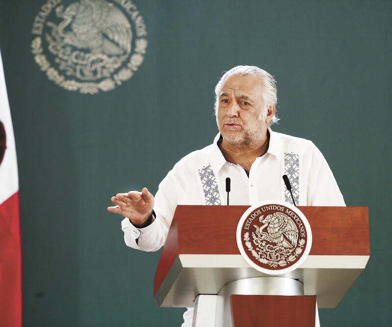 El titular de Turismo, Miguel Torruco, afirmó que de los 173 mil millones de dólares de consumo turístico en el país, 124 mil son de viajeros nacionales. Foto: ARCHIVO EL UNIVERSAL