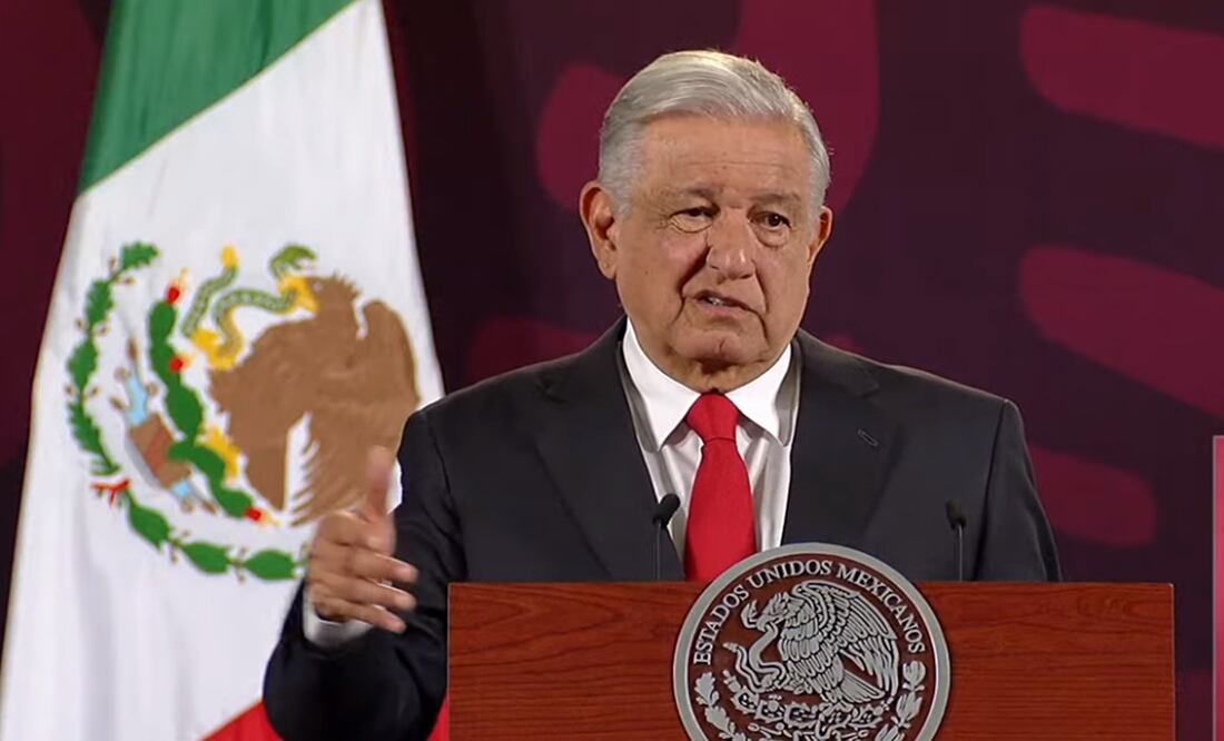 El presidente Andrés Manuel López Obrador informó que Estados Unidos y Francia ayudan en el rescate de los cuerpos de elementos de la Marina que perdieron la vida al desplomarse un helicóptero de esa institución en el Pacífico. Foto: especial