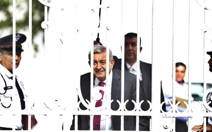 AMLO plantea a gobernadores planes para desarrollo social