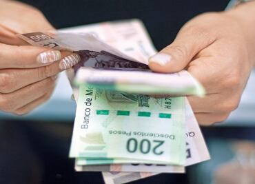 Morena propone reforma para elevar de 15 a 20 días de aguinaldo