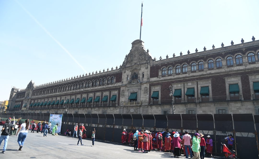Desde ayer fue cercado Palacio Nacional ante la proximidad del 8M. Foto: Hugo García/EL UNIVERSAL