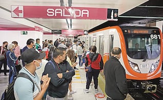 Conductora del Metro es retirada de sus funciones por permitir que una persona ajena viajara en la cabina; podría ser dada de baja