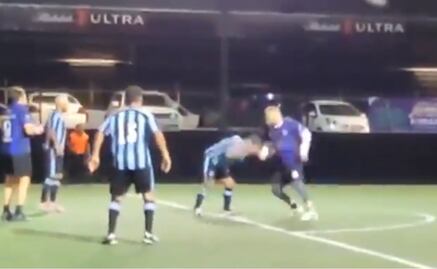 VIDEO: El exfutbolista Matías Vuoso inició una pelea a golpes en partido amateur