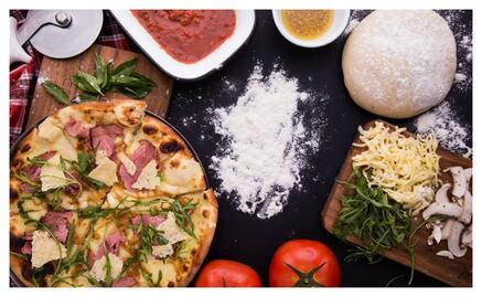 ¡Aprende a preparar pizza en casa!