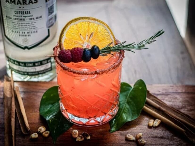 ¿Dónde encontrar los mejores cocteles con mezcal?