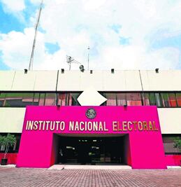 INE advierte sobre quitar candidatura a aspirantes