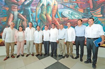 Expertos y políticos piden fortalecer a municipios