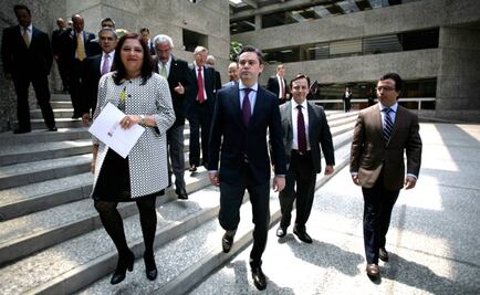 Colmex inaugura edificio de Teodoro González de León