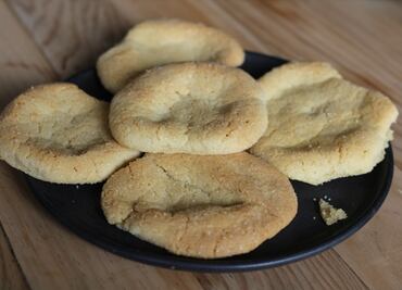 Cómo hacer polvorones de naranja y azahar