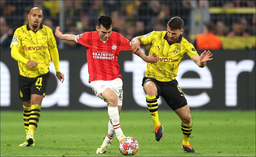 Chucky Lozano durante el partido de la Champions League - Foto: EFE
