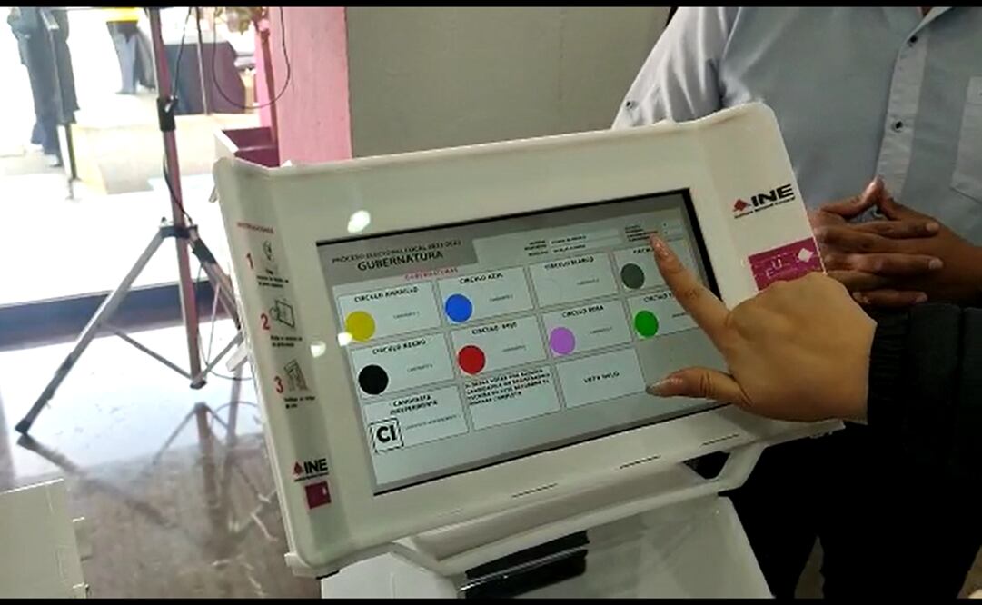 Presentación prototipo de urna electrónica del INE / Foto: Captura especial EL UNIVERSAL 