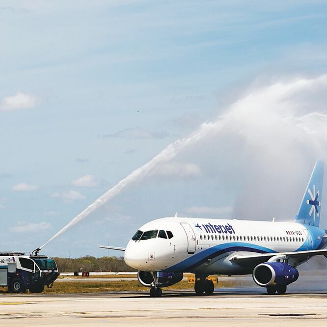 Progreso. Algunas aerolíneas mexicanas han aumentado un promedio de 3.5% anual la eficiencia de combustible. ARCHIVO EL UNIVERSAL