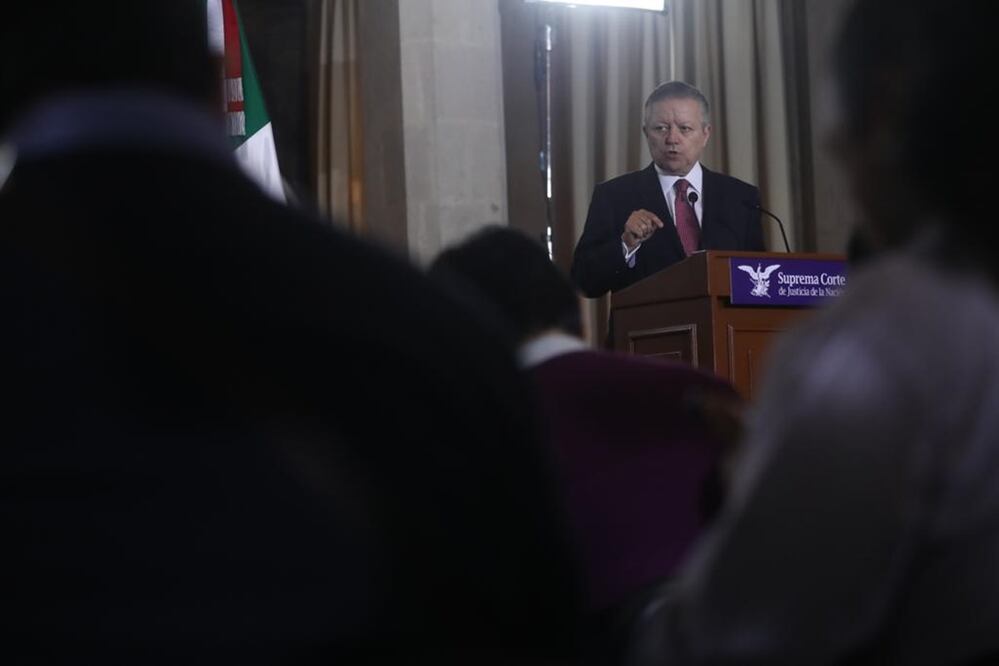 Arturo Zaldívar ofrece conferencia de prensa. Fotografía de German Espinosa EL UNIVERSAL