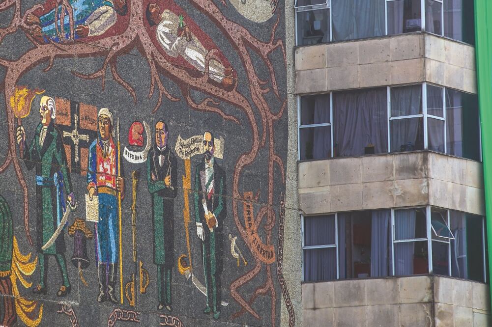 Proye cción Es posible que se deba demoler el edificio dañado por el sismo, pero se buscará conservar los murales. (ARCHIVO EL UNIVERSAL)