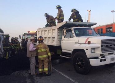 Camión descompuesto provoca rezago vial en Tlalpan