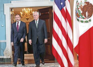 SRE: actitud abierta, en revisión de TLCAN