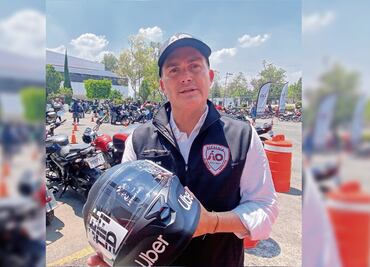 Entregan cascos a repartidores por apps en Á. Obregón